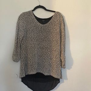 Black and white comfortable top EUC